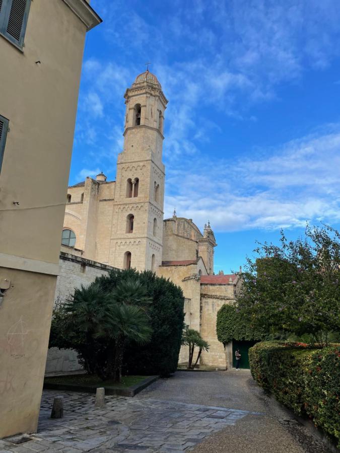 Civico 2 Apartment Sassari Exterior photo