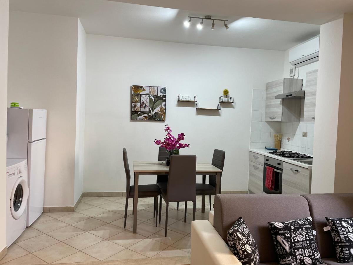 Civico 2 Apartment Sassari Exterior photo